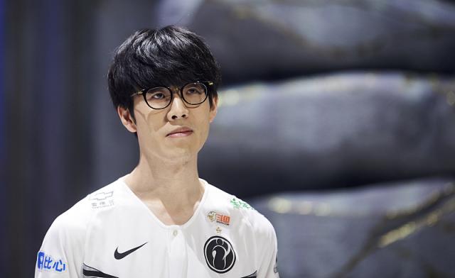 LGD赛后采访：Xiaoxu被问多次单杀Bin 直言打好自己就行