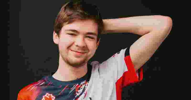 Ruler ：听说今天是我八周年纪念日，感谢送我礼物祝贺我的每个人